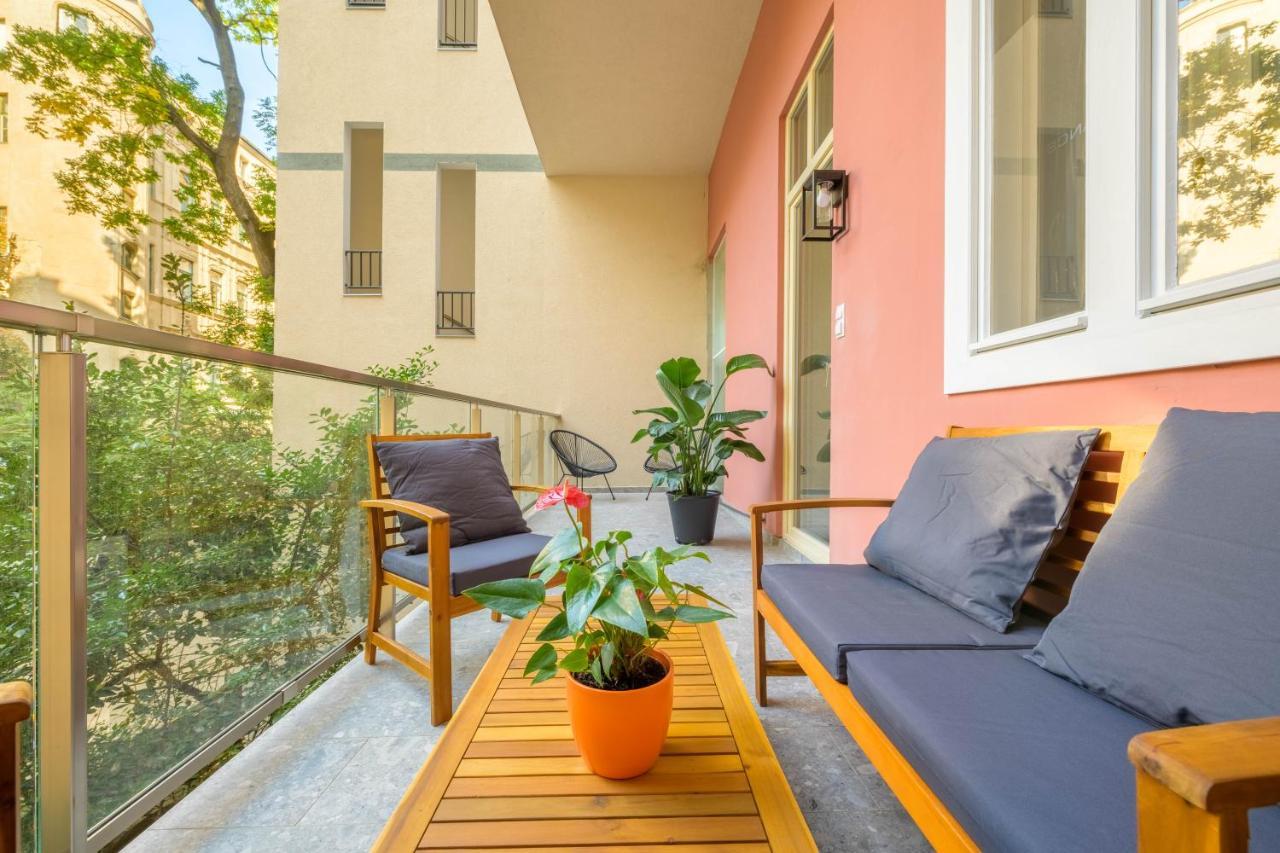 Best Seasons Andrassy ブダペスト エクステリア 写真