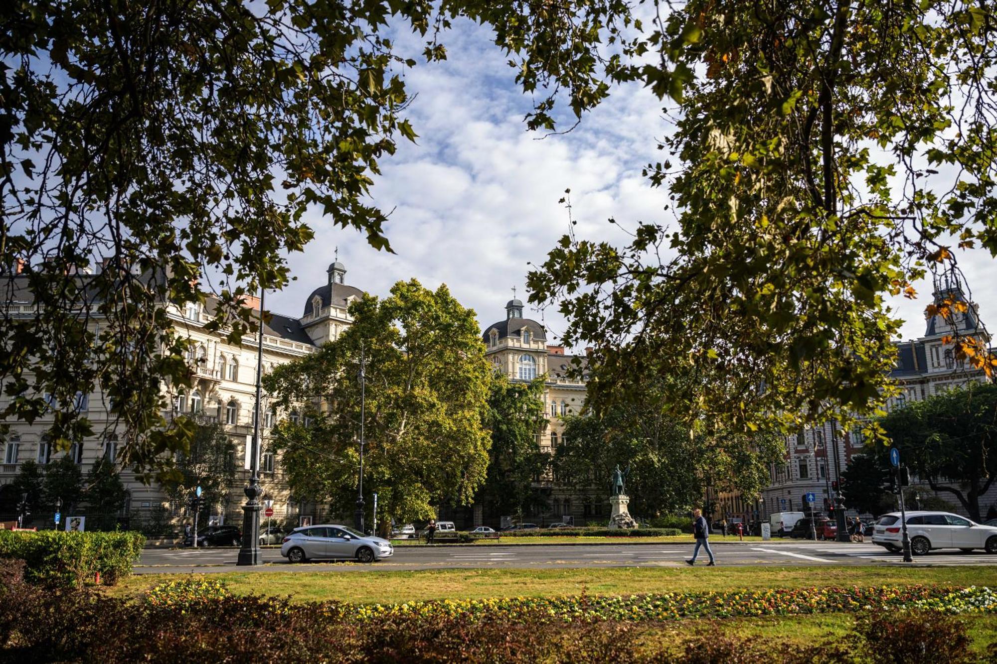 Best Seasons Andrassy ブダペスト エクステリア 写真